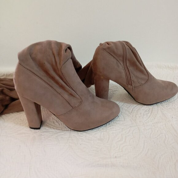 Bamboo Womens Taupe Over-The-Knee Suede Boots Size 9 - Picture 8 of 10